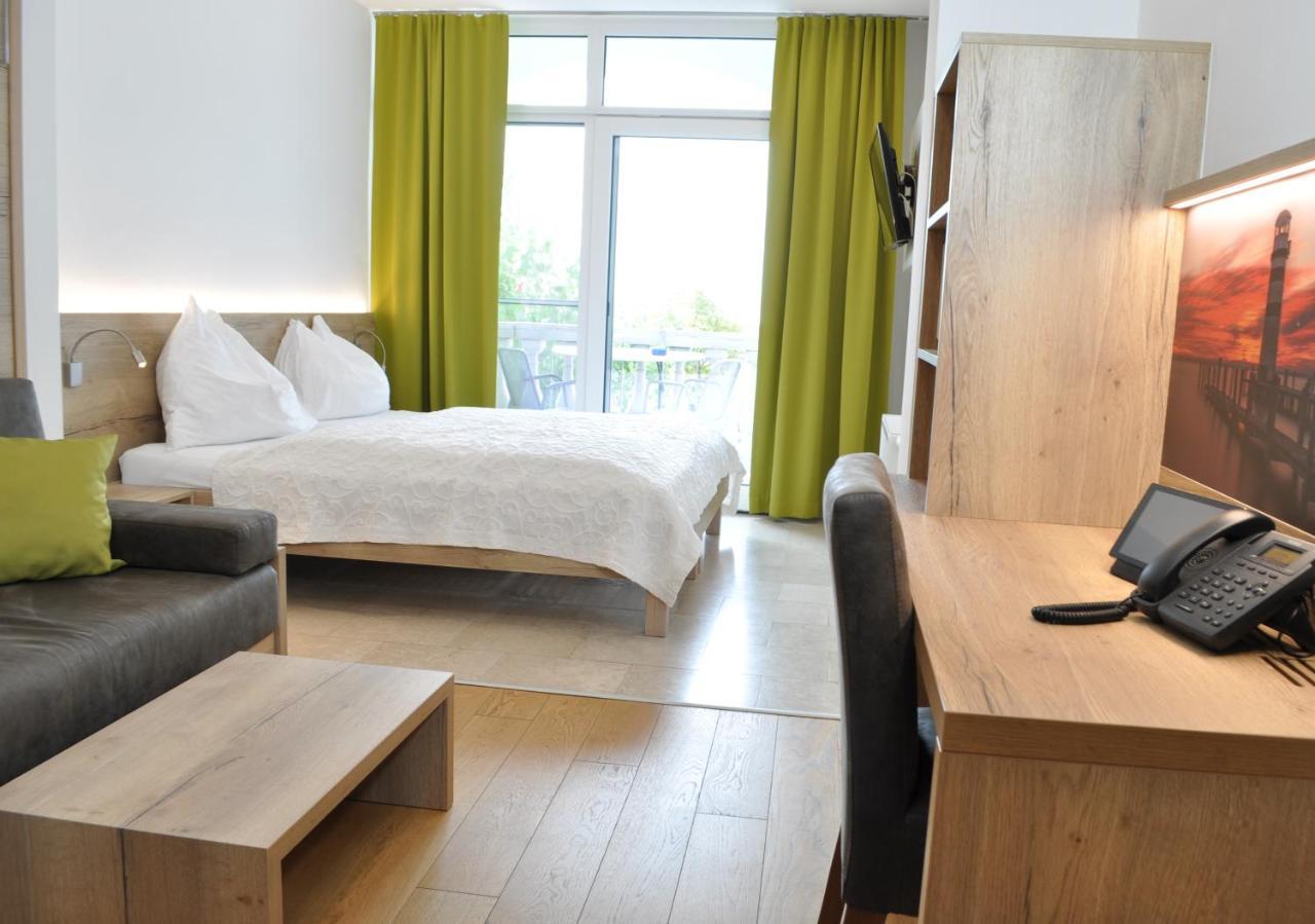 Seehotel Herlinde Podersdorf am See Exterior foto